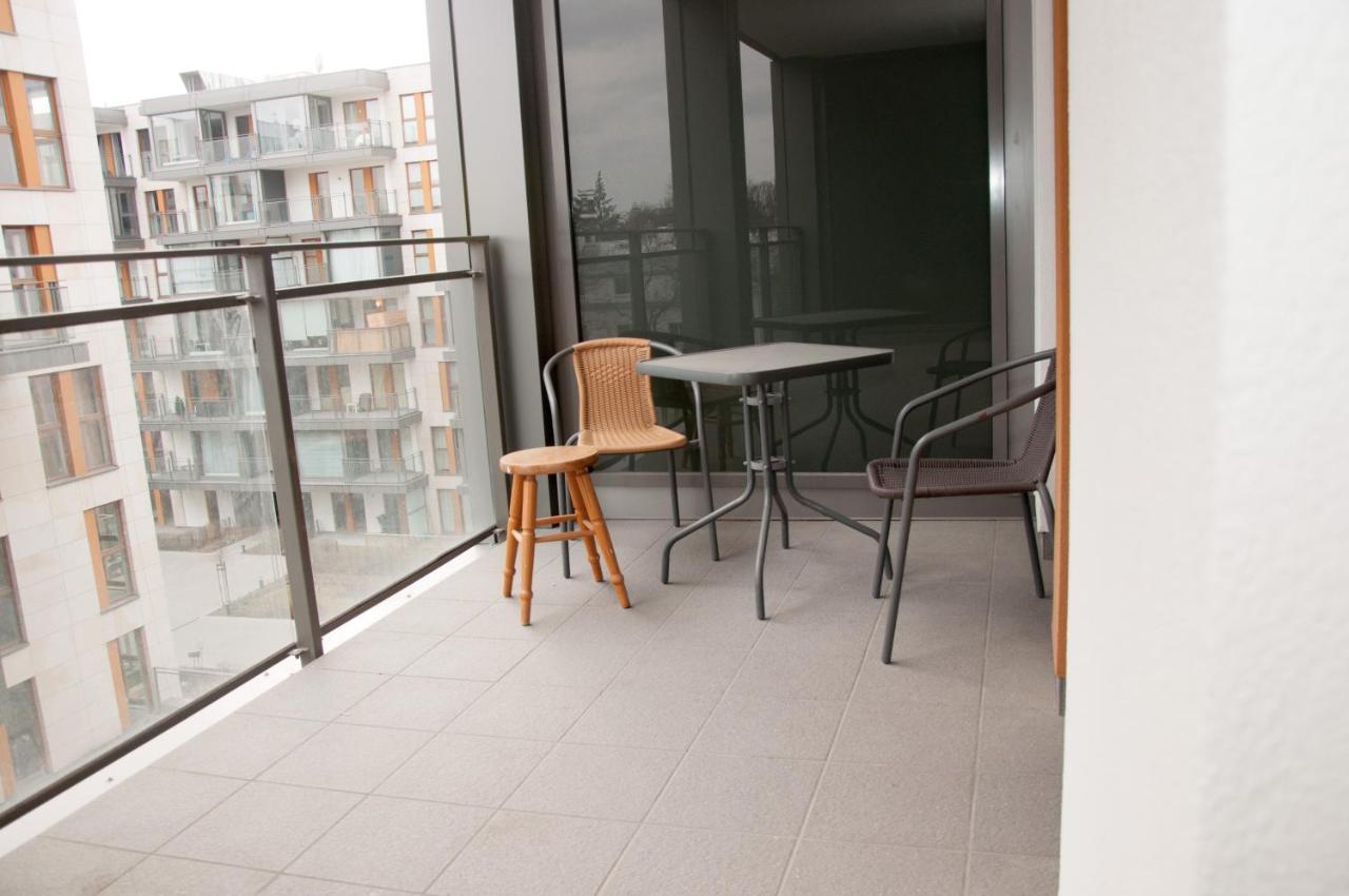 Apartament Obrzeżna 3 Deluxe Warschau Exterior foto
